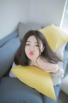 现在和相爱的人在一起吗